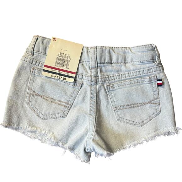 Tommy Hilfiger Jean shorts 2T-4T - Picture 4 of 6